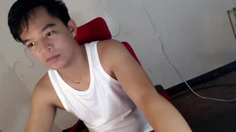 Snapshot of asianash18 chatting on 07/05/26, 12:23 ASH online show from 07/05/26, 12:23