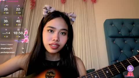 Snapshot of asianbabecandy chatting on 02/23/25, 12:48 candy online show from 02/23/25, 12:48