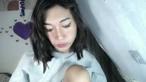 Snapshot of asianbarbie05 chatting on 06/14/26, 02:35 SOFIA online show from 06/14/26, 02:35