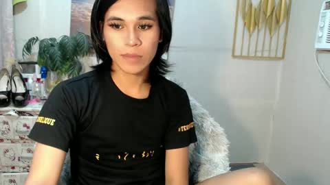 asianblk_barbiedoll online show from 12/30/24, 11:59