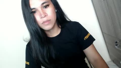 asianblk_barbiedoll online show from 04/26/26, 11:46
