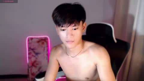Snapshot of asianbrilee chatting on 06/05/26, 10:04 asianbrilee online show from 06/05/26, 10:04