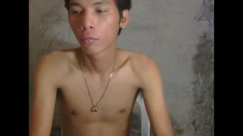 Snapshot of asiancockinsan chatting on 12/19/25, 07:37 Isan online show from 12/19/25, 07:37