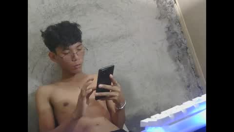 Snapshot of asiancockinsan chatting on 02/21/26, 04:02 Isan online show from 02/21/26, 04:02