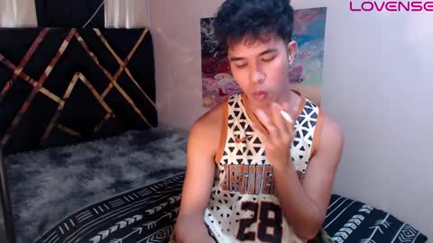 Snapshot of asiancum_peter chatting on 03/23/26, 02:15 asiancum_peter online show from 03/23/26, 02:15