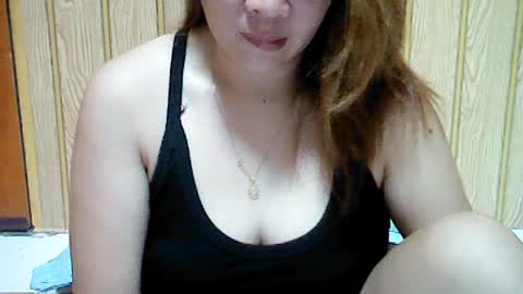 Snapshot of asiancutie143 chatting on 06/27/26, 11:10 asiancutie143 online show from 06/27/26, 11:10