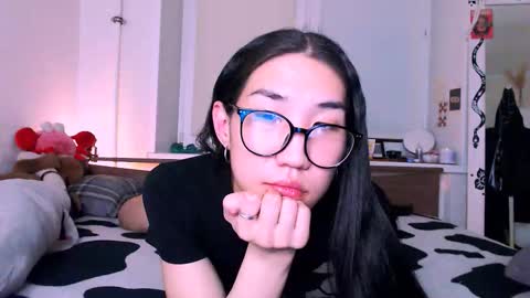 asiancvnt online show from 02/10/26, 08:13