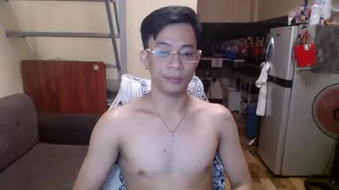 Snapshot of asiandreamboyx chatting on 03/10/25, 04:14 asiandreamboyx online show from 03/10/25, 04:14
