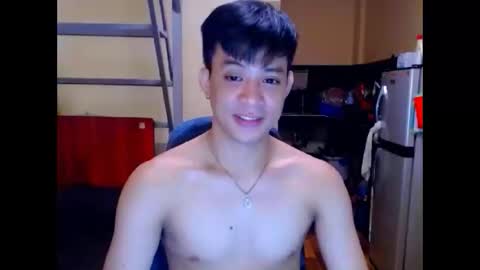 Snapshot of asiandreamboyx chatting on 11/14/25, 05:39 asiandreamboyx online show from 11/14/25, 05:39