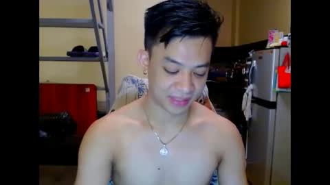 Snapshot of asiandreamboyx chatting on 11/29/25, 04:32 asiandreamboyx online show from 11/29/25, 04:32