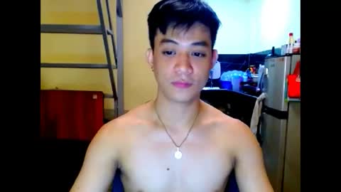 Snapshot of asiandreamboyx chatting on 05/04/26, 01:12 asiandreamboyx online show from 05/04/26, 01:12