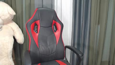 Snapshot of asianhunk_zam chatting on 12/11/24, 08:28 Zam online show from 12/11/24, 08:28