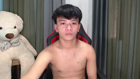 Snapshot of asianhunk_zam chatting on 01/06/25, 04:58 Zam online show from 01/06/25, 04:58