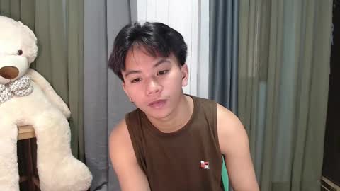 Snapshot of asianhunk_zam chatting on 01/13/25, 04:28 Zam online show from 01/13/25, 04:28