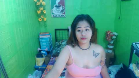 Snapshot of asiankitty23xx chatting on 10/18/25, 12:39 asiankitty23xx online show from 10/18/25, 12:39
