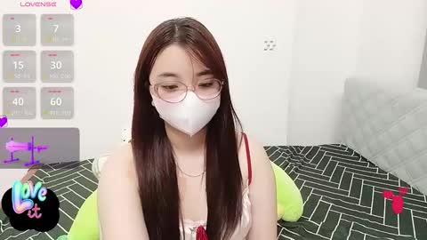 Snapshot of asianniky chatting on 09/21/25, 12:23 asianniky online show from 09/21/25, 12:23