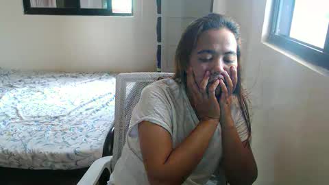 Snapshot of asianprettymay chatting on 10/02/25, 06:31 asianprettymay online show from 10/02/25, 06:31