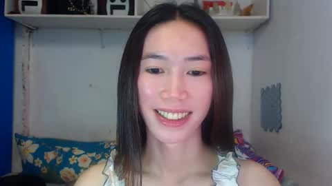 Snapshot of asianqt19 chatting on 03/07/26, 09:06 J A D E online show from 03/07/26, 09:06