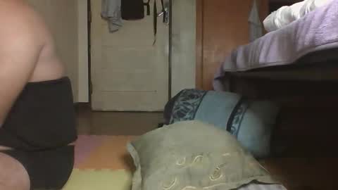 Snapshot of asianqueenforsex chatting on 04/17/26, 02:42 asianqueenforsex online show from 04/17/26, 02:42