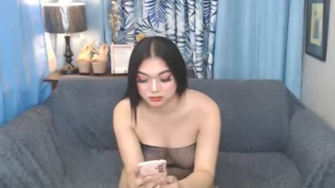 Snapshot of asiansexxy_wildtrans chatting on 06/14/26, 02:24 Nina online show from 06/14/26, 02:24
