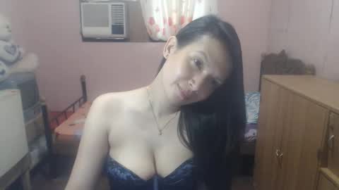 Snapshot of asiantinypeach chatting on 03/24/26, 02:16 Diana online show from 03/24/26, 02:16