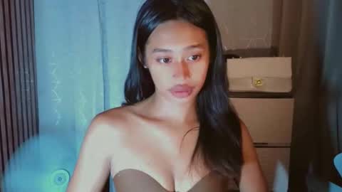 Snapshot of asiantreasures chatting on 05/24/26, 09:58 kisses online show from 05/24/26, 09:58
