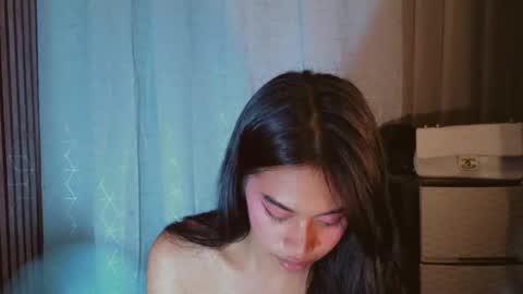 Snapshot of asiantreasures chatting on 05/30/26, 04:26 kisses online show from 05/30/26, 04:26