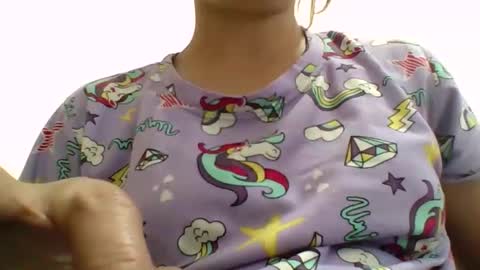 Zoe online show from 12/15/25, 05:34