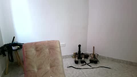Asiri  online show from 06/05/26, 01:39