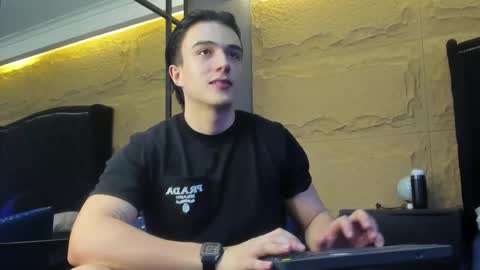 Aslan  online show from 03/17/26, 03:11