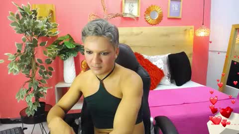 Snapshot of aslyhernandez chatting on 03/21/26, 11:26 ASLY online show from 03/21/26, 11:26
