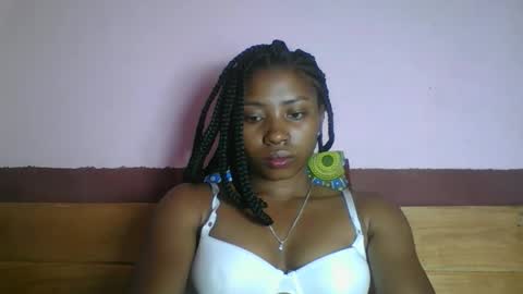 Snapshot of asmiraa chatting on 04/18/26, 06:56 asmiraa online show from 04/18/26, 06:56