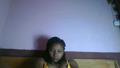Snapshot of asmiraa chatting on 04/24/26, 09:01 asmiraa online show from 04/24/26, 09:01