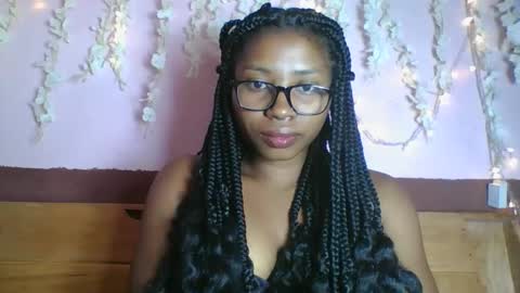 Snapshot of asmiraa chatting on 05/11/26, 07:00 asmiraa online show from 05/11/26, 07:00