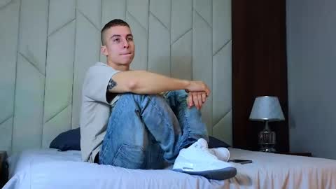 Asmodeo  -   online show from 12/01/24, 04:29