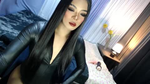 Snapshot of asmodeus_daughter chatting on 03/11/25, 06:19 Margaux Miller online show from 03/11/25, 06:19