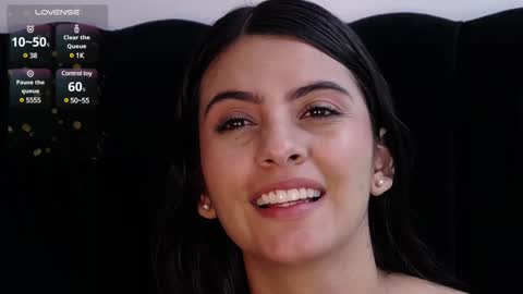 Snapshot of aspenruss chatting on 01/31/25, 10:20 online show from 01/31/25, 10:20