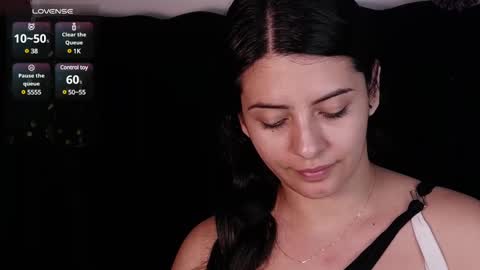 Snapshot of aspenruss chatting on 02/16/25, 01:47 online show from 02/16/25, 01:47