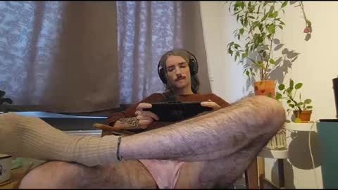 Snapshot of aspensilver chatting on 11/16/25, 10:54 aspensilver online show from 11/16/25, 10:54