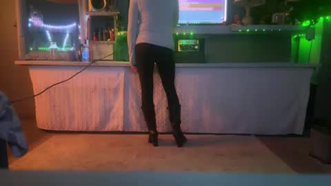 Snapshot of ass_so_sweet chatting on 01/13/26, 08:41 SIR WILLIAM online show from 01/13/26, 08:41