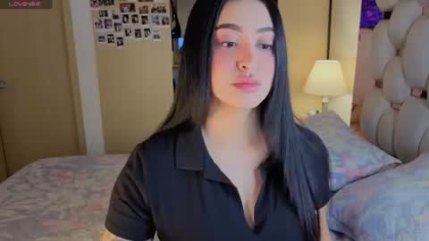 Snapshot of asshley__ chatting on 07/08/26, 12:15 Ashley online show from 07/08/26, 12:15