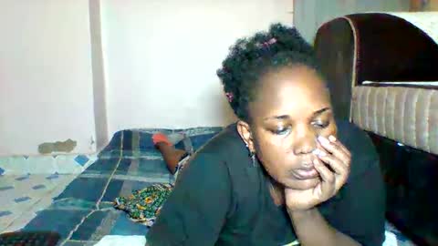 FLORAH DANIEL online show from 10/22/25, 06:51