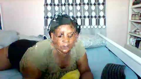 FLORAH DANIEL online show from 04/30/26, 07:20