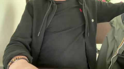 asss837094 online show from 04/16/26, 12:28