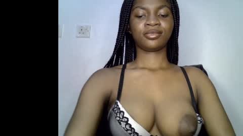 Snapshot of assy_ebony chatting on 05/09/26, 10:37 Lily online show from 05/09/26, 10:37