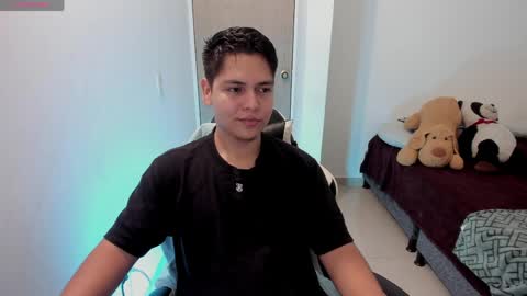 Snapshot of asta_kuro chatting on 05/12/26, 06:43 Asta Kuno online show from 05/12/26, 06:43