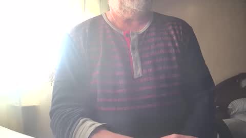 Snapshot of astelover chatting on 11/09/25, 03:43 astelover online show from 11/09/25, 03:43