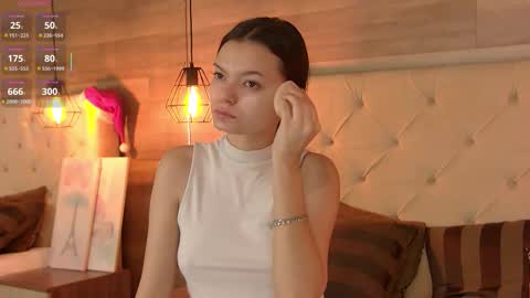 Aster Quinn online show from 01/11/26, 03:28