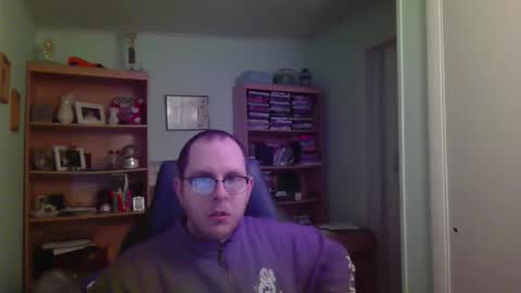 Snapshot of astg94 chatting on 11/07/25, 03:06 Andrew or Smiley Read the message in bold above the bio design for info on the situation. online show from 11/07/25, 03:06