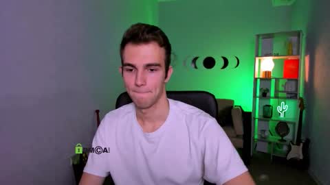 astren online show from 12/03/25, 01:31